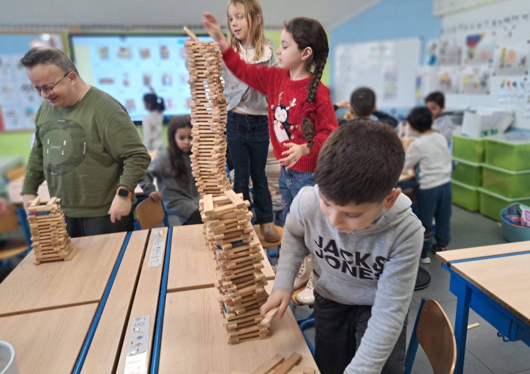 10a99d8f-1020-4fc6-bb24-a3ff61ee3ac8-1_all_197